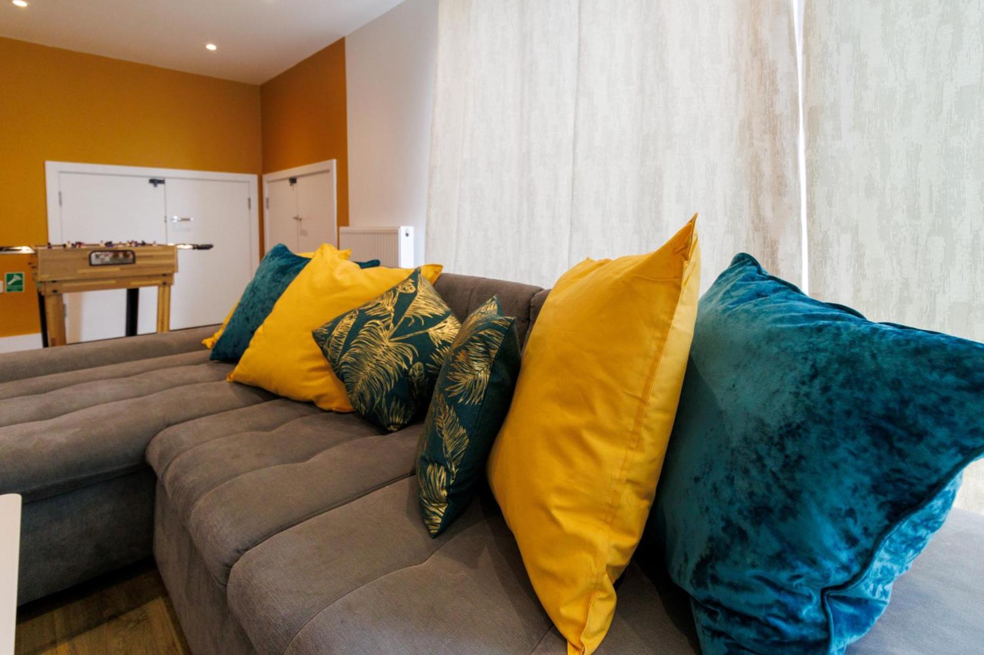 City Centre, Sleeps 7, Stunning Views & Parking, Interconnected Rooms Long Stay Work Contractor Leisure, Diamond Penthouse Cambridge Exterior foto