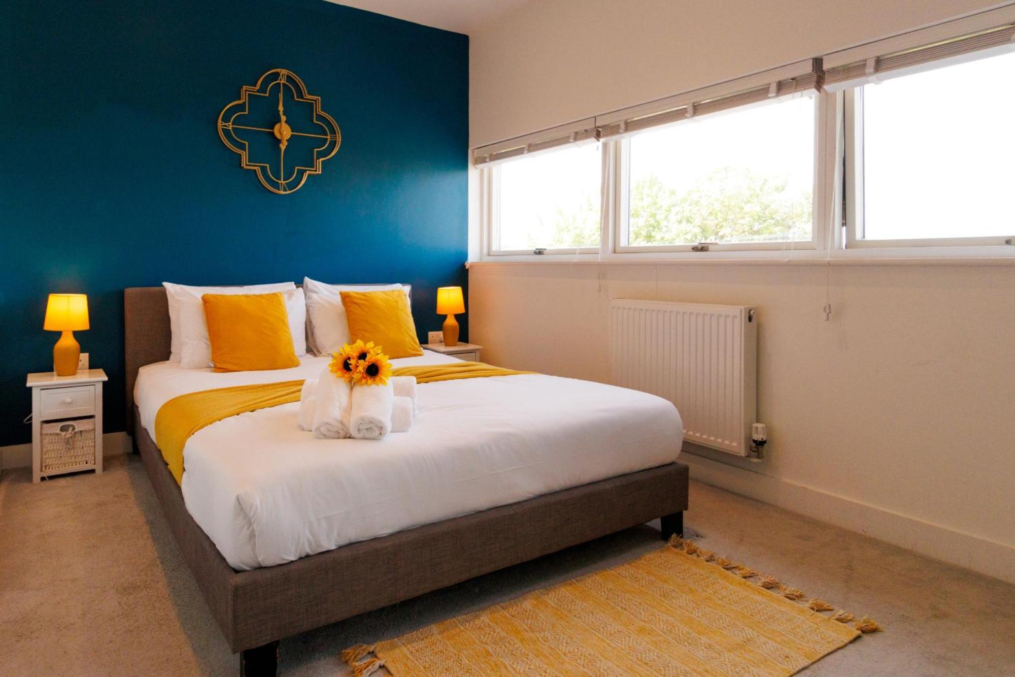 City Centre, Sleeps 7, Stunning Views & Parking, Interconnected Rooms Long Stay Work Contractor Leisure, Diamond Penthouse Cambridge Exterior foto