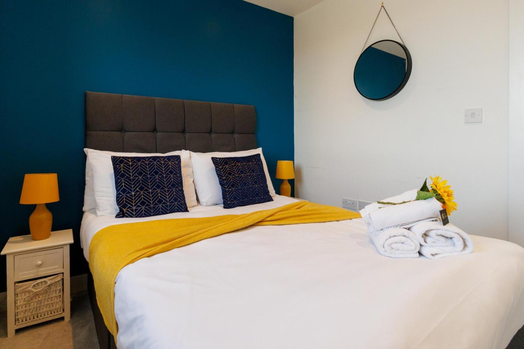 City Centre, Sleeps 7, Stunning Views & Parking, Interconnected Rooms Long Stay Work Contractor Leisure, Diamond Penthouse Cambridge Exterior foto