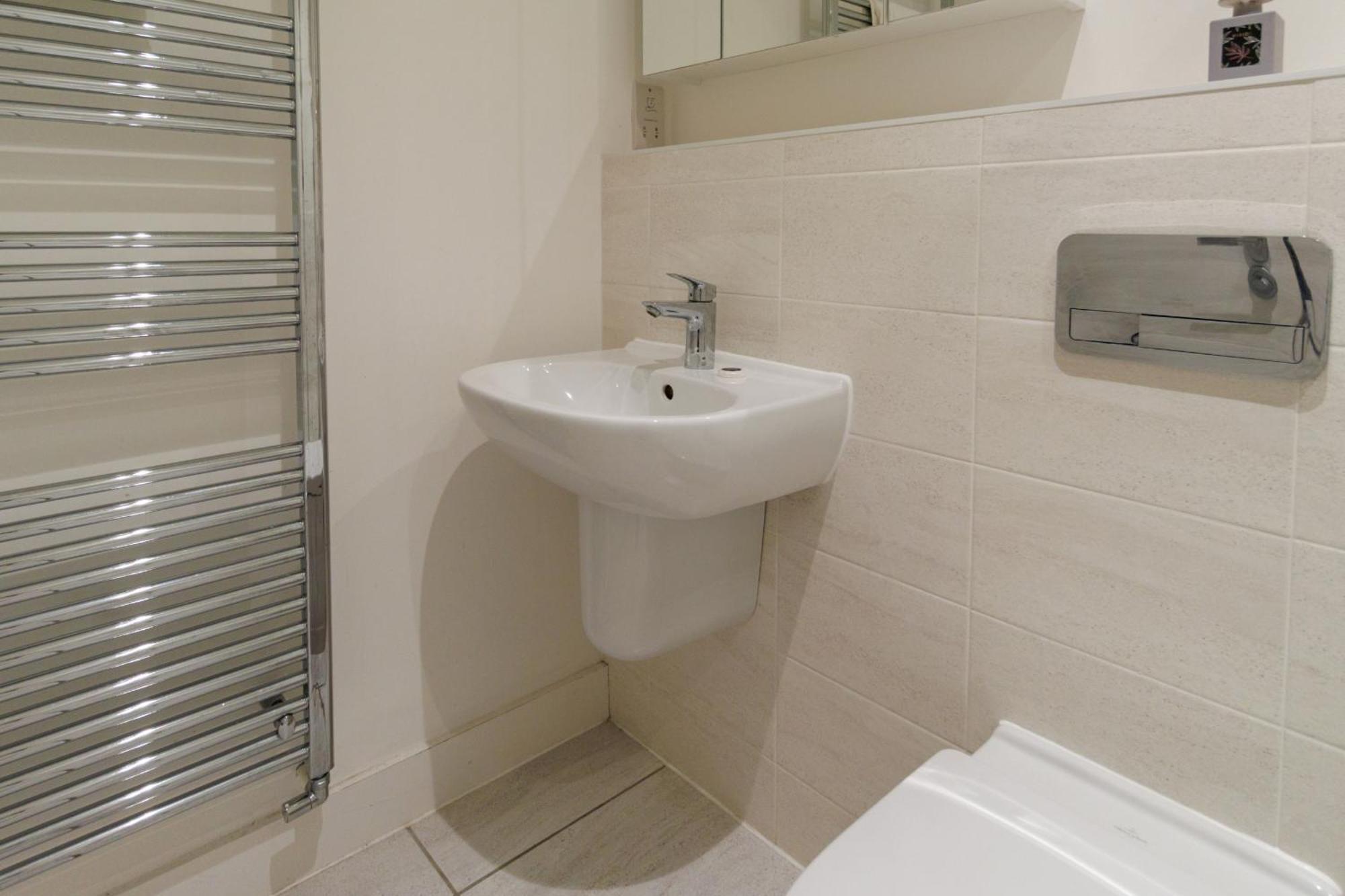 City Centre, Sleeps 7, Stunning Views & Parking, Interconnected Rooms Long Stay Work Contractor Leisure, Diamond Penthouse Cambridge Exterior foto