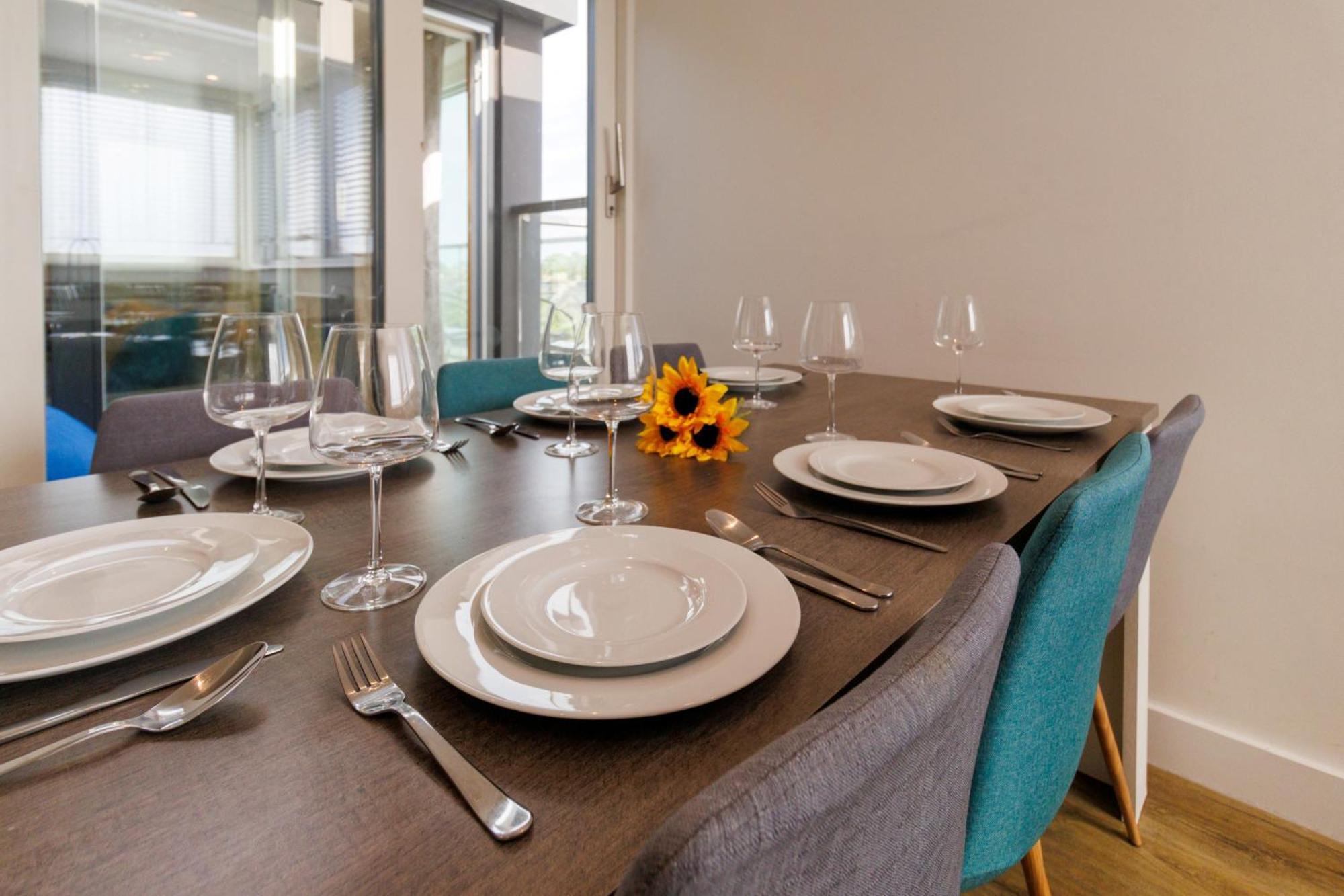 City Centre, Sleeps 7, Stunning Views & Parking, Interconnected Rooms Long Stay Work Contractor Leisure, Diamond Penthouse Cambridge Exterior foto
